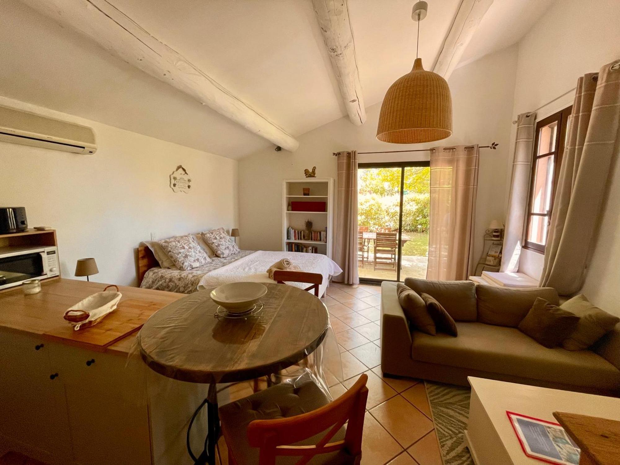 Holiday home La Belle Histoire Ventoux